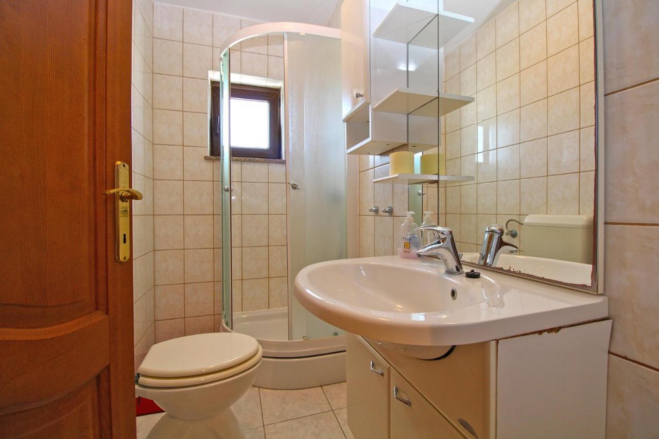 Apartments Veroslava 2159 Pula Extérieur photo