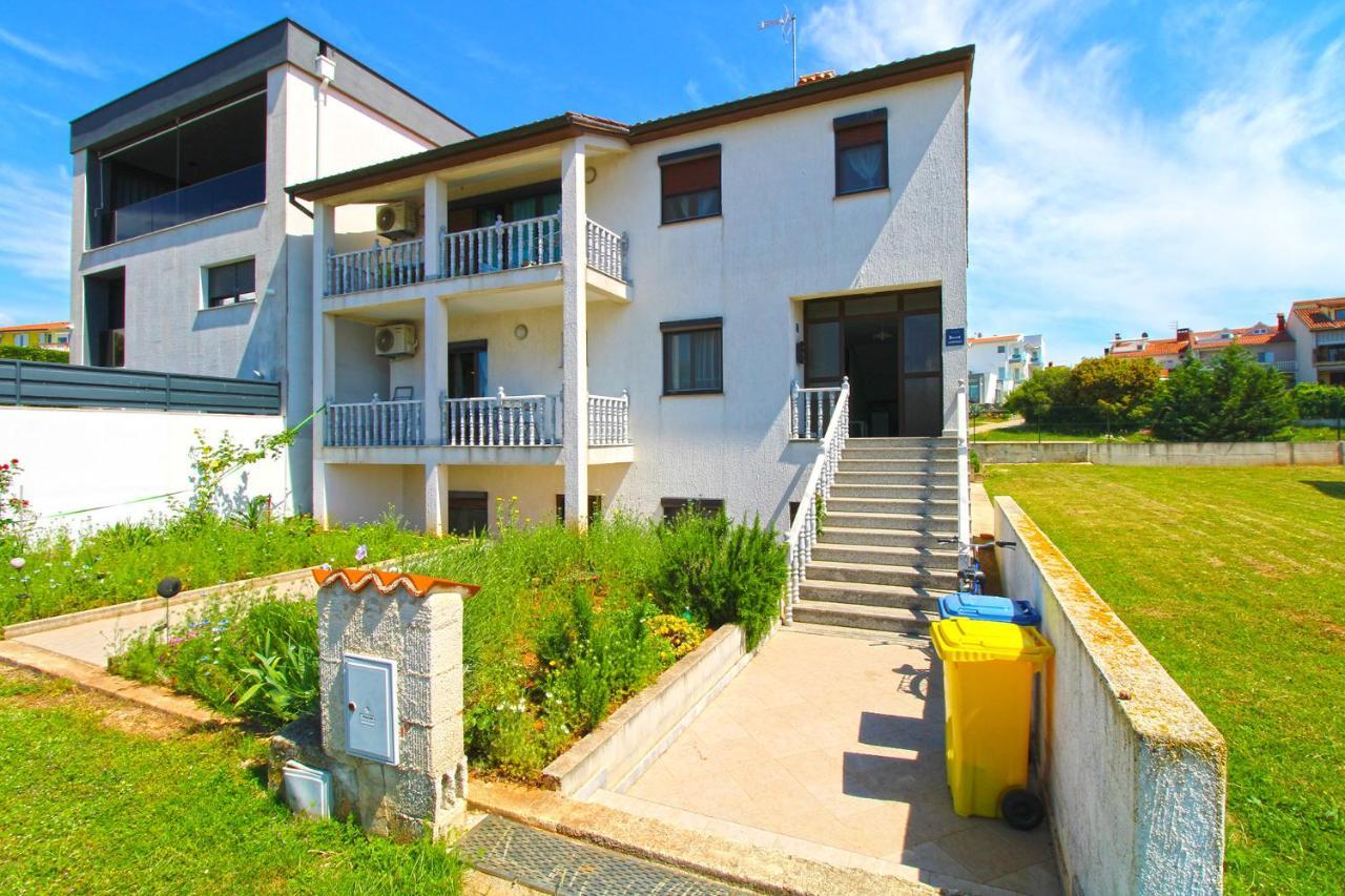 Apartments Veroslava 2159 Pula Extérieur photo